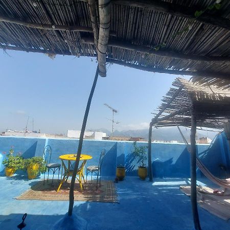 Riad Khmisa Tétouan Екстериор снимка