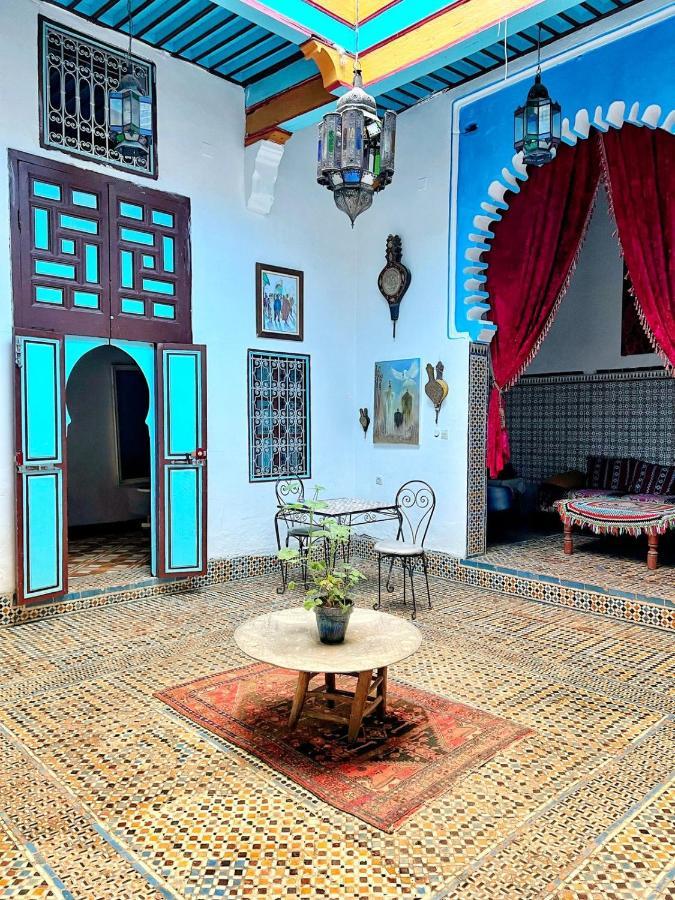Riad Khmisa Tétouan Екстериор снимка