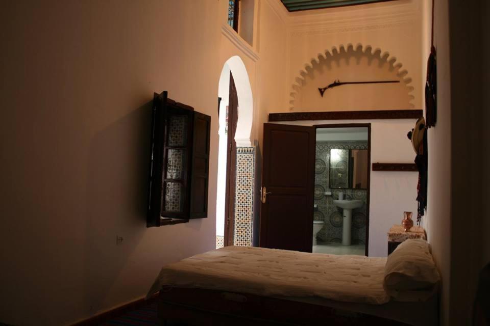 Riad Khmisa Tétouan Стая снимка
