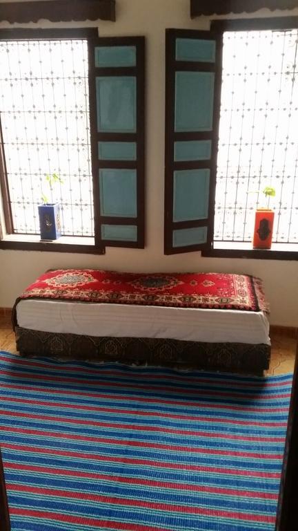 Riad Khmisa Tétouan Екстериор снимка